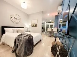 Luxury Downtown Apartment near casino and riverfront