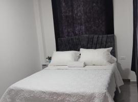 Hotel y ApartaHotel HyL Simijaca，位于Simijaca的酒店