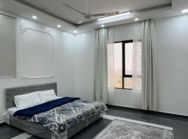Mountain Breeze Stay，位于Sayq的酒店