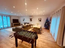 Maison familiale avec grand jardin