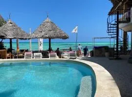 Blue Reef Sport & Fishing Lodge and Bungalows