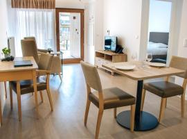 Résidence Nouvelles Sylphides Carrières-sous-Poissy，位于卡里雷斯索珀斯的酒店