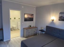 4-Bett-Appartement am Golfplatz，位于格拉绍的酒店