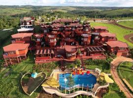 Phum Rottanak Resort - Mondulkiri，位于Phumĭ Pu Tru (1)的酒店
