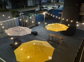 Hostel Farol，位于巴拉那州蓬塔尔的青旅