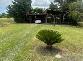 Casa termas guaviyu，位于Quebracho的酒店