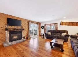 Family-Friendly 3BR Near Ellicottville