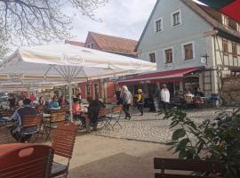 Fewo Radebeul Sachsen Altkötzschenbroda am Elberadweg，位于拉德博伊尔的酒店