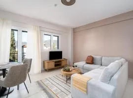 The 764 Residence - Kalavryta Town center