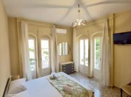 Sperlonga Center Home