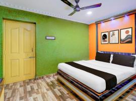 Super Collection O Karnampet Gate Formerly KVS Residency，位于加姆布的酒店