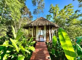 Finca Terra Incognita - Wood cabins in the jungle