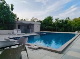 Orchids Jungle Camp，位于Chandrapur的酒店