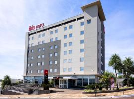 ibis Ourinhos，位于欧里尼奥斯的酒店