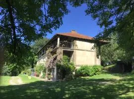 La Bouriotte Chambre d'hôtes Bouton D'Or