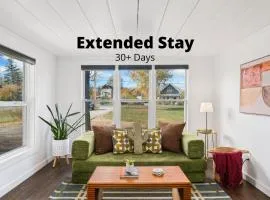 Sunset Haven Dog-friendly Home Near Trails and Lake
