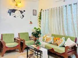 Stay at Sakhis, 2BHK spacious Flat, 5 mins to Anjuna beach