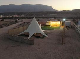 مخيم الحياة，位于Ḑibāb的豪华帐篷营地