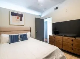 Landing Incredible 1BD Clubhouse Gym