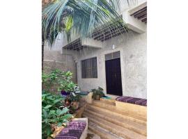 Amani Guest House, Utukuni Lamu Island，位于拉穆的酒店