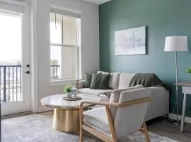 Landing Apartments - Cadence Sugar Hill