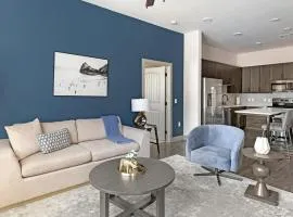 Landing Apartments - Village at Rayzor Ranch