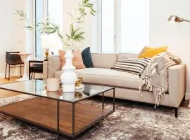 Landing Apartments - Statehouse Highline