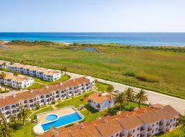 Turquoise Menorca By the Sea，位于苏昂博的海滩酒店