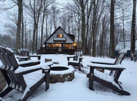 Cabin with Sauna Close to Skiing，位于Arrowhead Lake的自助式住宿
