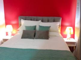 Priksha cottage，位于Mājra的酒店