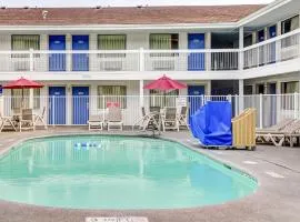 梅德福北6号汽车旅馆