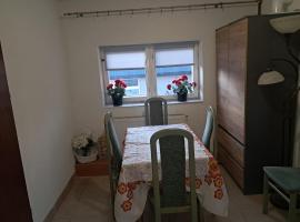 Agroturystyka TADEUSZ 4，位于泰里克兹的酒店