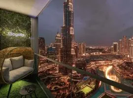 Gogoto Lux Burj Khalifa View 5 min Dubai Mall PS5 NYE Fireworks View