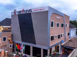 Next Level Hotel & Suites，位于Baruwa的酒店