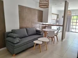 Hermoso departamento con patio