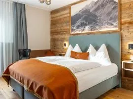 GRETI - Alpine Boutique Hotel mit Alpentherme Eintritt, reichhaltigem Frühstück, Sauna