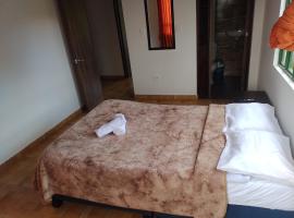 Alojamiento Anita Habitaciòn，位于蒙圭的酒店