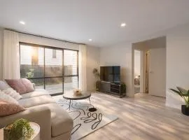 Modern 4-Bedroom Home in Silverdale