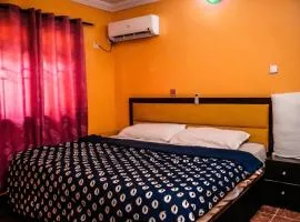 MoExoticRoyaleServices