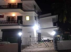 Hotel O Shooolin Homestay，位于Goa的酒店