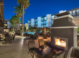 Marin Hilltop Hotel，位于圣拉斐尔的酒店