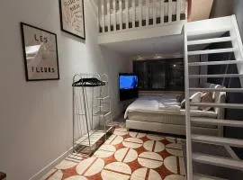 Stylish apartment near Amsterdam