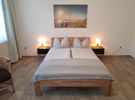 Komfortable Ferienwohnung zentrumsnah in Zwickau，位于茨维考的酒店