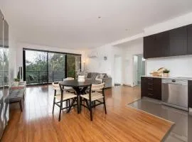 Fazzy's Haven - Capel Sound