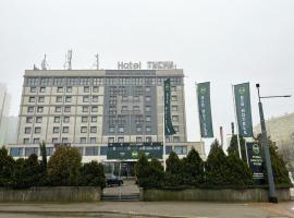 B&B HOTEL Tychy，位于蒂黑的酒店