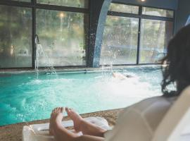 Cabañas y Spa Costa Patagonia - Piscina Climatizada，位于皮奇勒姆的酒店