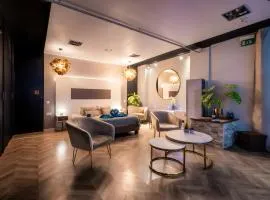 Suite toute équipée Jacuzzi privé