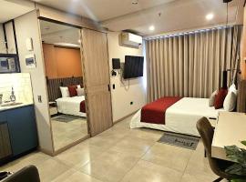 Hotel Living 35 Suites Piso 8 Vip，位于麦德林的酒店