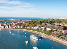 Upon Harbor - Seixal Bay Hotel，位于塞沙尔的酒店