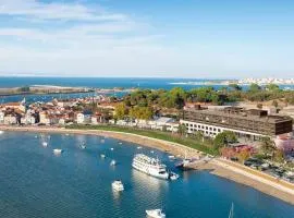 Upon Harbor - Seixal Bay Hotel